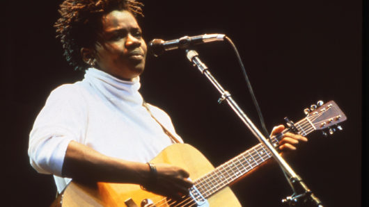 Tracy Chapman: Driving The Fast Car To Success