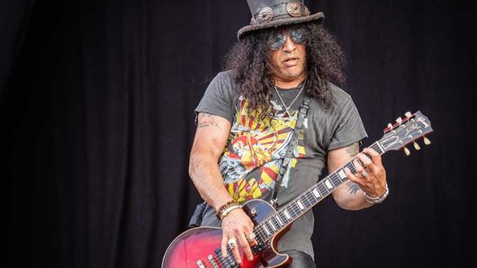Slash Suggests Guns N’ Roses Will Share New Music In 2021