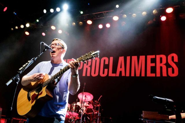 The Proclaimers Sunshine on leith