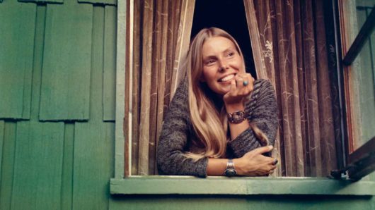 A Case Of ‘Blue’: How Joni Mitchell Painted Her Masterpiece