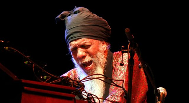 Dr Lonnie Smith