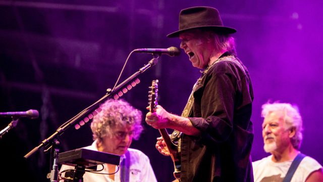 Neil Young Crazy Horse Heading West