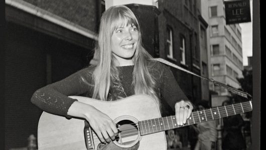 ‘Song To A Seagull’: The Story Behind Joni Mitchell’s Debut Flight