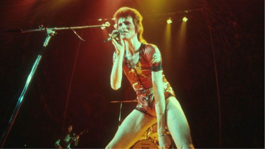 When David Bowie Staged A Christmas Eve Gig At London’s Rainbow Theatre, 1972