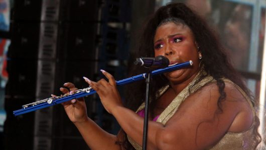 Lizzo In Tears At Flute Hero James Galway’s Xmas Message