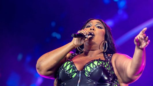Lizzo Performs Coldplay’s ‘Yellow’ At Glastonbury 2023