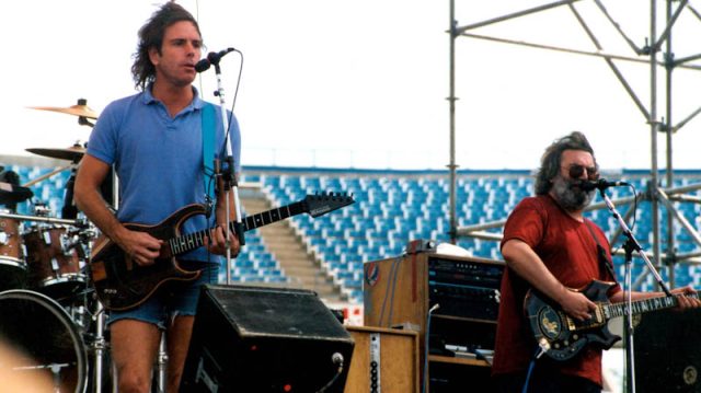 Bob Weir and Jerry Garcia of the Grateful Dead