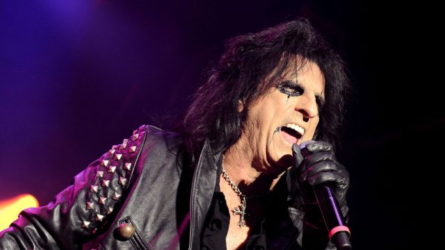 Alice Cooper Too Close For Comfort UK Tour